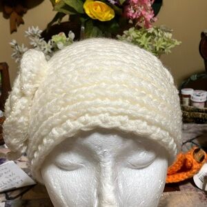 Ear muff scarf, Ivy with flour on the side with pearls